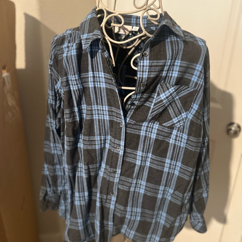 Denim and Co long sleeve button down